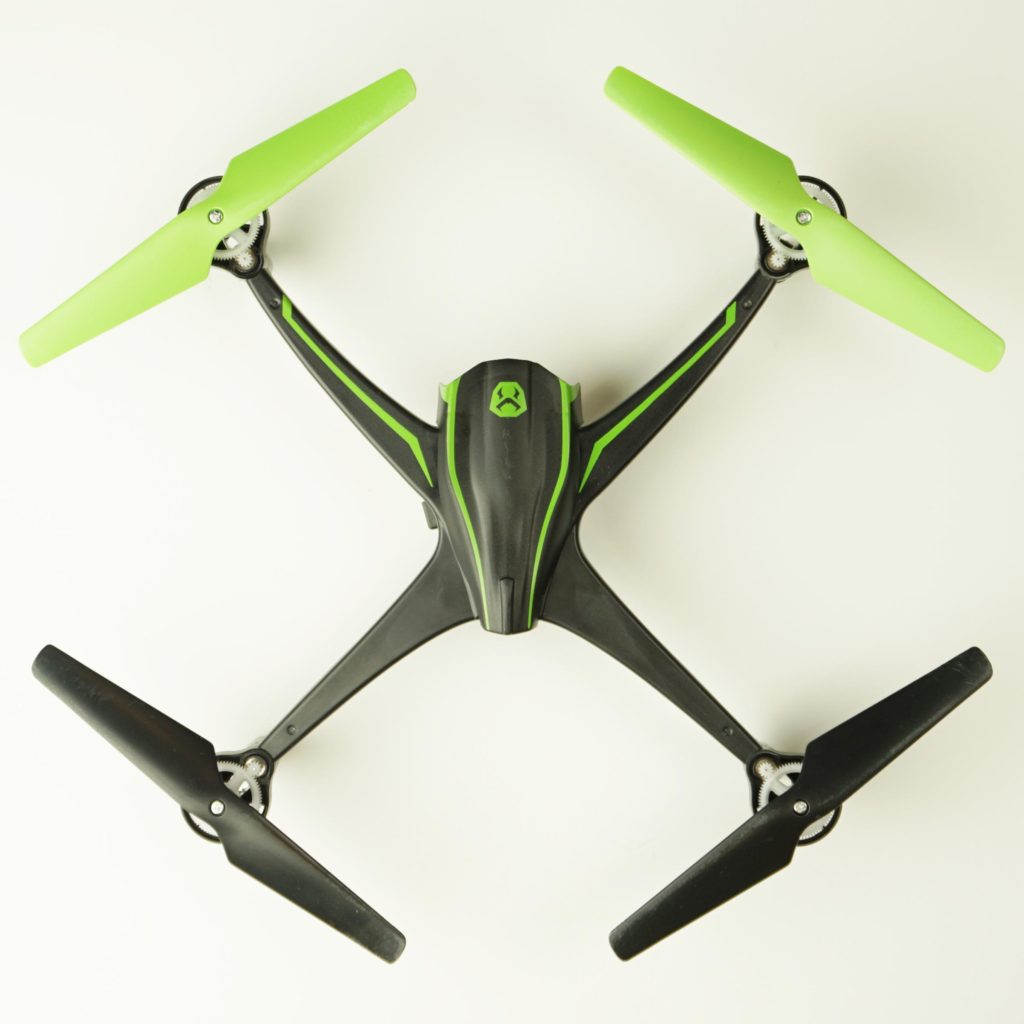 Sky Viper v2400HD Two Drones for the Price of One? Half Chrome Drones