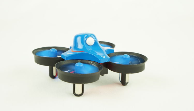 Redpawz r010 vs eachine e011