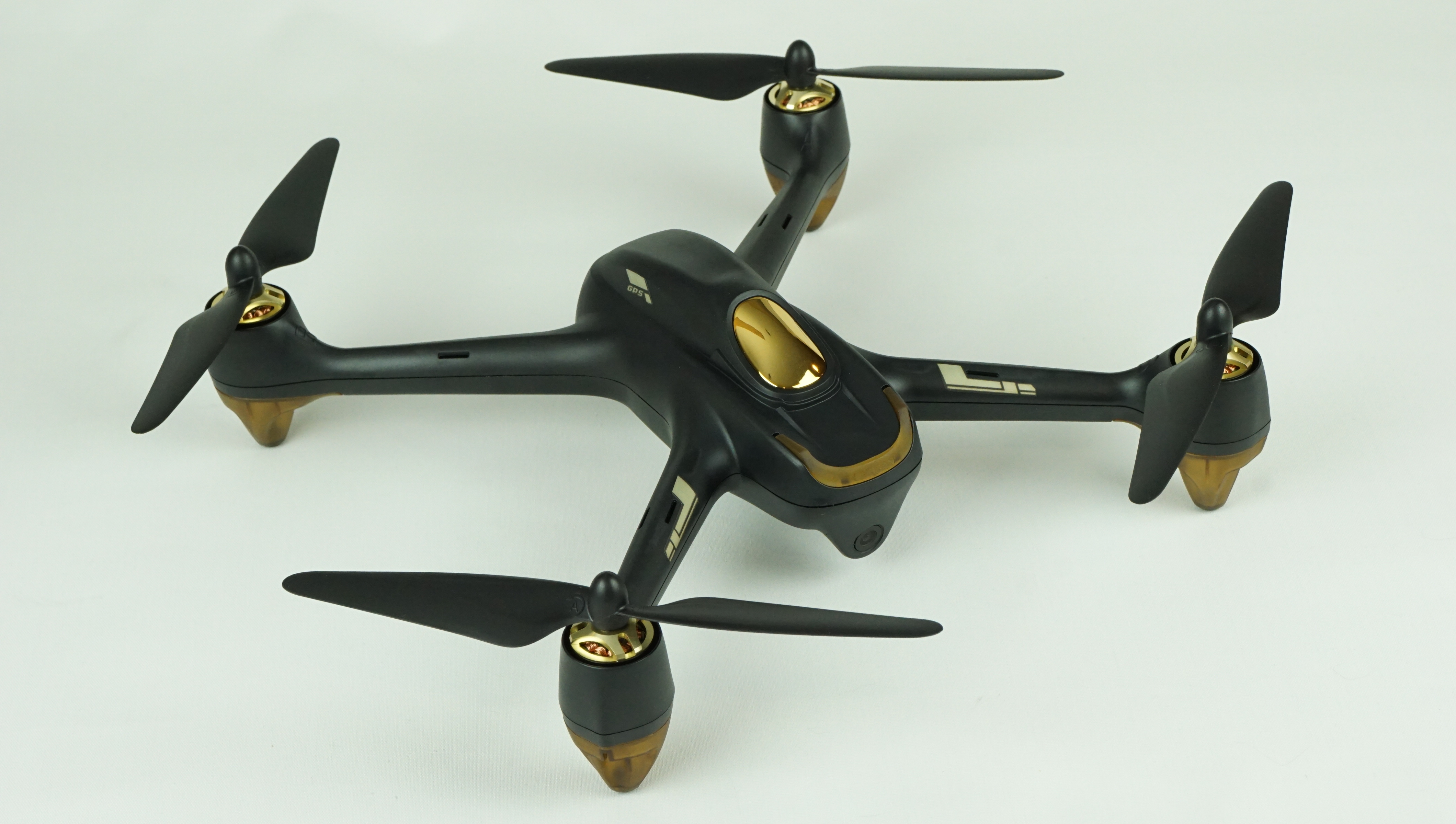 spur suspend belt Hubsan H501S: Is It the Best sub-$200 GPS Drone? - Half Chrome Drones