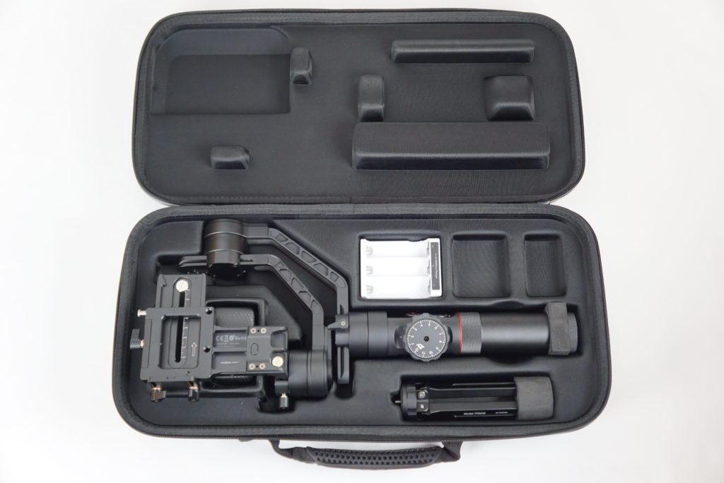 Zhiyun Crane 2 case open