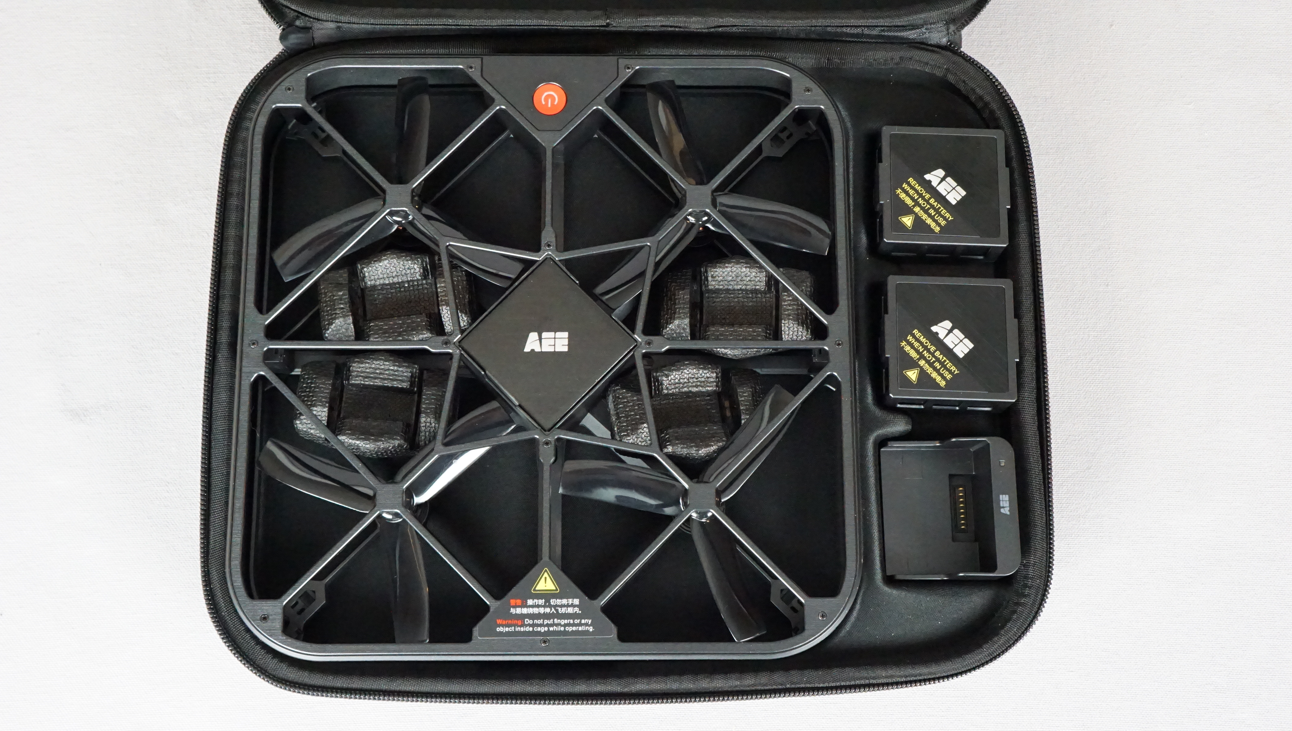 AEE Sparrow in Carrying Case